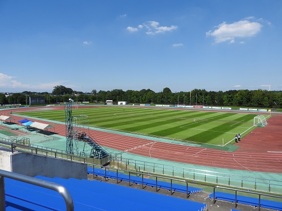 川越運動公園陸上競技場